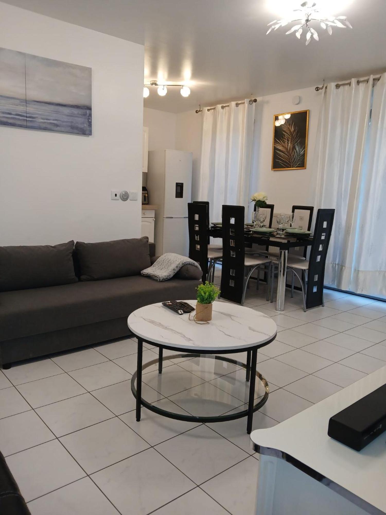 Apart-Chic-Les-Ulis With Balcon, Terrasse And Parking Лез-Юлис Экстерьер фото